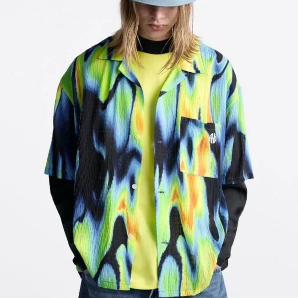Small men’s Zara x Rhuigi oversized neon button-down shirt